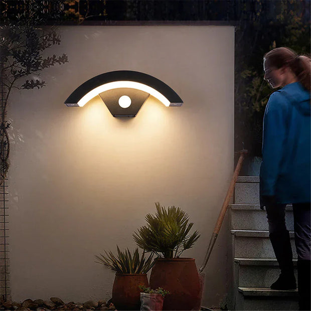 Evolure™- Elegante en Waterdichte LED Wandlamp